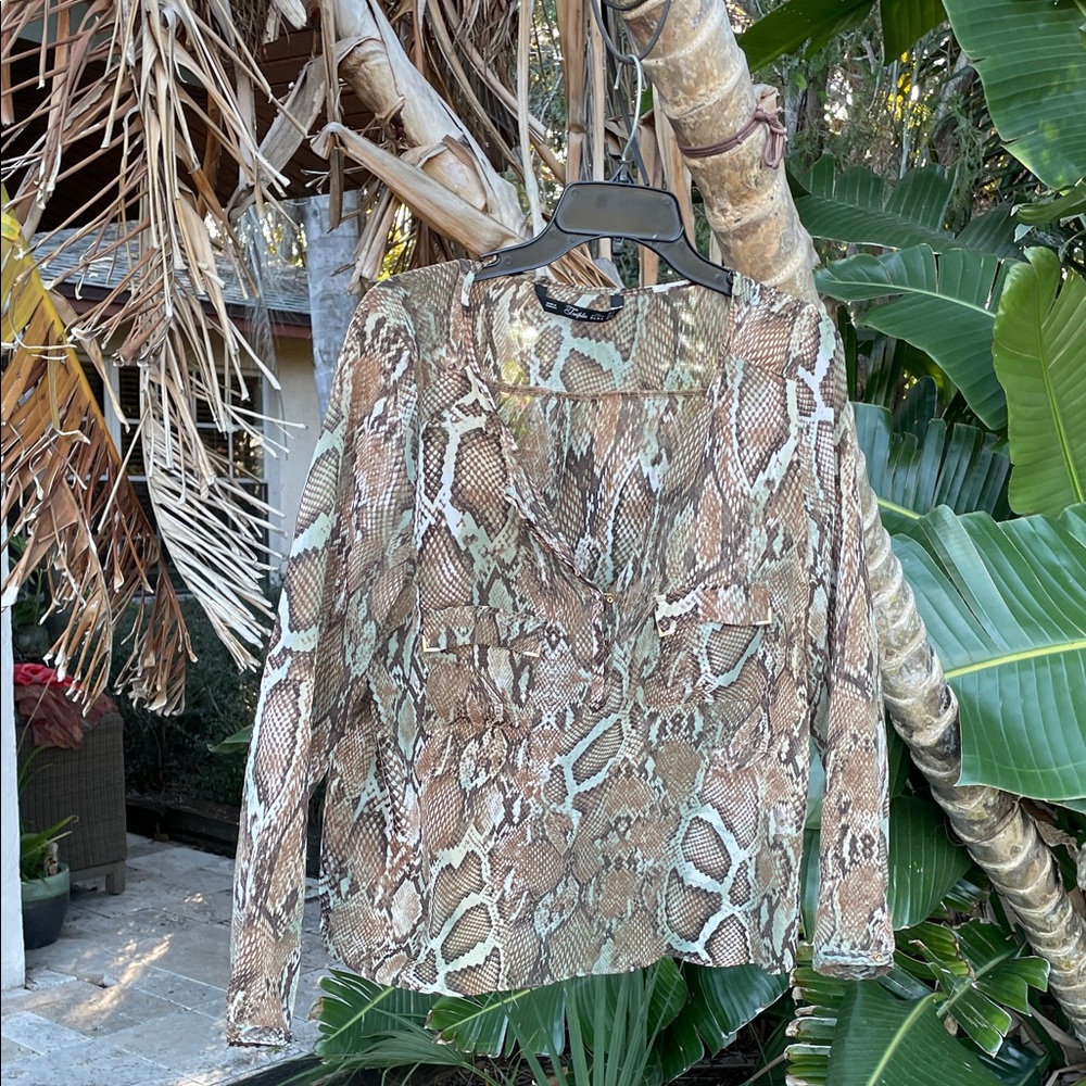 Zara semi sheer snake skin blouse with pockets